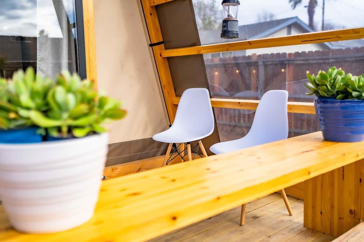 فندق Glamping In The Urban غليندورا المظهر الخارجي الصورة